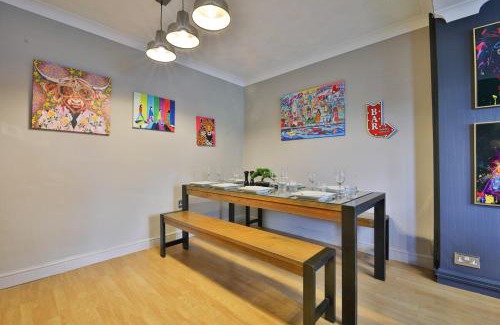 Fairwater Casa | Spacious 3 Bed Home with Pool Table