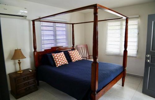 Marigot Casa | Spacious 3 Bedroom 2 Bathroom Marigot Home