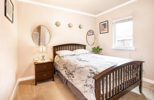 Brighton Apartamento | Spacious 3 bedroom 2 bath Seattle Home