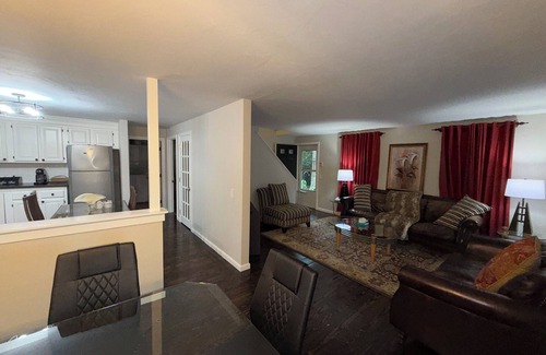 Centerville Casa | Spacious 3-bedroom and Ultimate Cape Cod Getaway House!