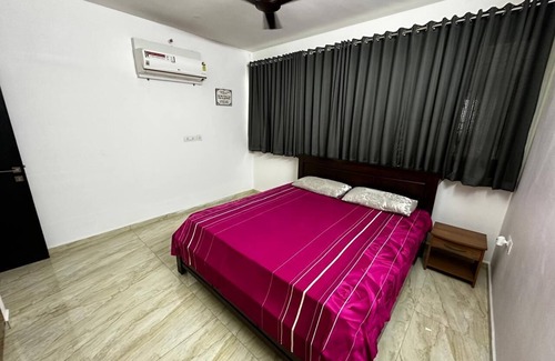 Hyderabad Apartamento | Spacious 3-bedroom apartment in enchanting Hyderabad with WiFi, AC