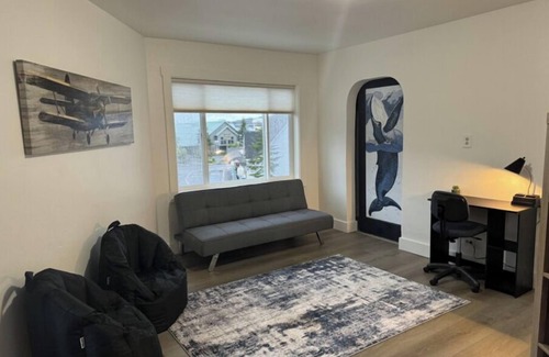 Ketchikan Apartamento | Spacious 3-bedroom apartment in beautiful downtown Ketchikan