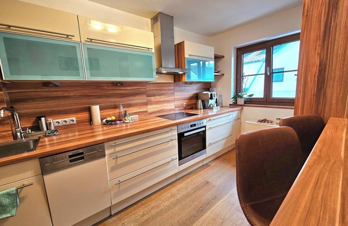 Mondsee Apartamento | Spacious 3-bedroom apartment with AC in charming Mondsee