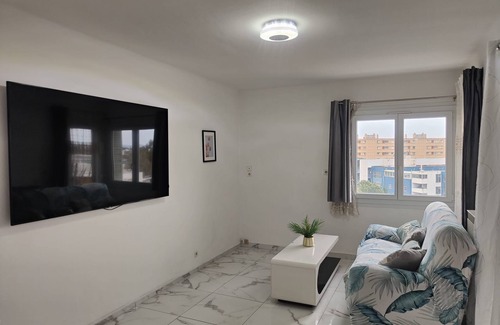 Saint-Augustin Apartamento | Spacious 3-bedroom apartment with balcony