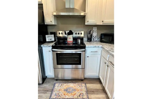 Bellbrook Apartamento | Spacious 3 Bedroom Cozy