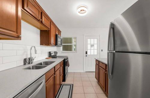 Riverside Casa | Spacious 3 Bedroom home in Riverside