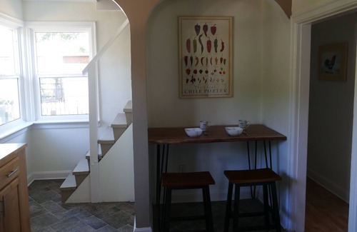 Castlegar Casa | Spacious 3 bedroom home that sleeps 7 with large deck and great views