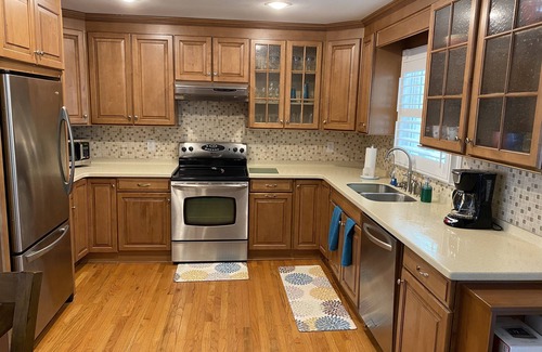 Southport Casa | Spacious 3 bedroom House with screen porch .6 mile from downtown Southport, NC