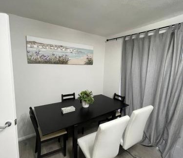 Bletchley Apartamento | Spacious 3 Bedroom Home in Bletchley