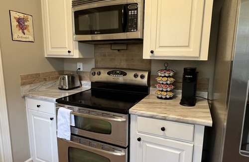 Pearl Casa | Spacious 3 bedroom home near Amphitheater/Baseball/shopping and much more