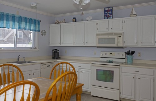 Villas Casa | Baybreeze Cottage - casa para perros, 3 dormitorios, a pasos de la playa de la bahía!
