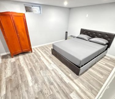 Watchung Casa | Spacious 3 Bedroom Lakeview Retreat with Private Comfort & Free Parking