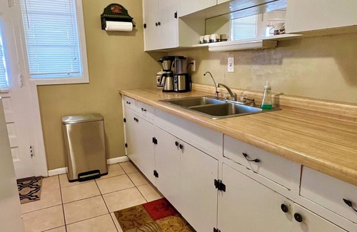 Roswell Casa | Spacious 3 bedroom Pet Friendly Home