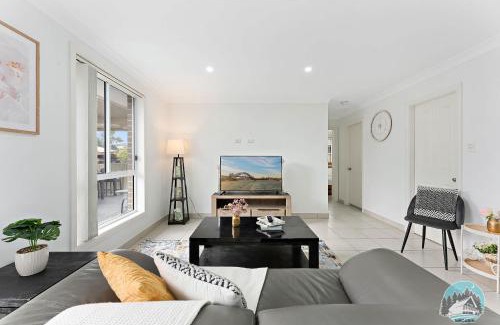 Fairfield East Casa | Spacious 3 Beds House with Parking in Fairfield