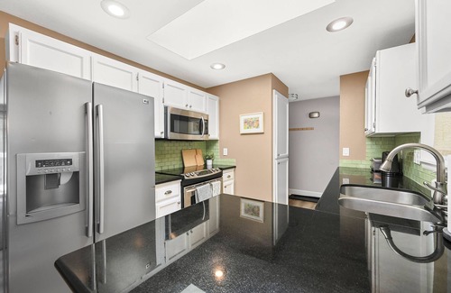North Creek Casa | Spacious 3 BR Private Home w/ King Bed in Bothell