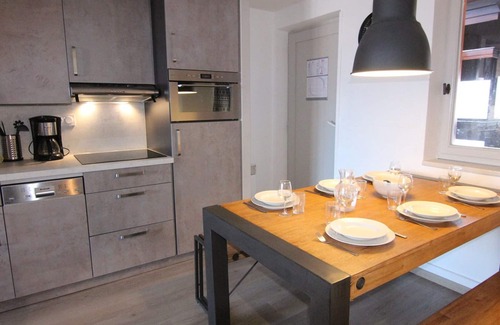 Jeux Apartamento | Apartamento de 3 piezas para 6 personas con balcón y parking en L'Alpe d'Huez