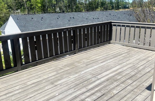 Adairsville Casa | Spacious 3 Story house near ATL with Balcony , Home Gym & More