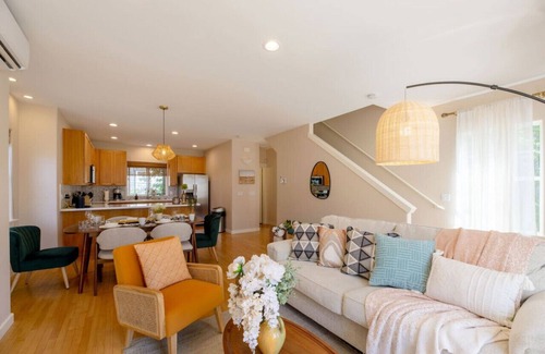 Minor Casa | Spacious 3B/2.5B Home in the Heart of Capitol Hill