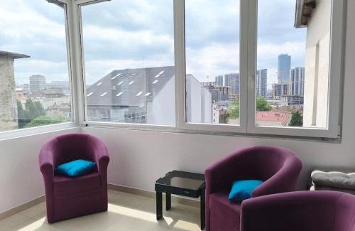 Savamala Apartamento | Spacious 3BDR Central apartment near Terazije & BW