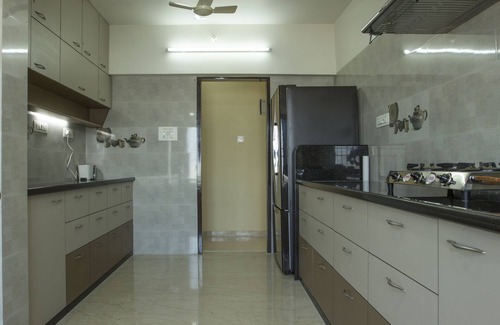 Jogeshwari West Apartamento | Amplio 3BHK 220 metros cuadrados. Apartamento en el corazón de Mumbai en Andheri West