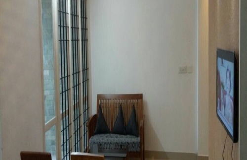 Kaloor Apartamento | Amplio piso de 3bhk en el corazón de la ciudad. (2ac)
