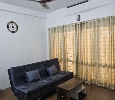 Thiruvananthapuram Apartamento | Spacious 3BHK Home , Sleeps 8 ,AC, Wi-Fi & Parking