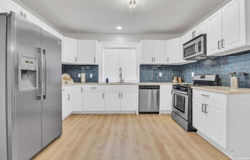 Jefferson Park Casa | Spacious 3BR 2BA Home with Private Yard