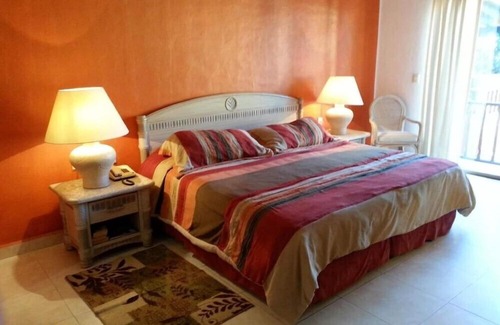 Zona hotelera Hotel | Spacious 3BR Condo a Short Ride to Villa del Mar Beach