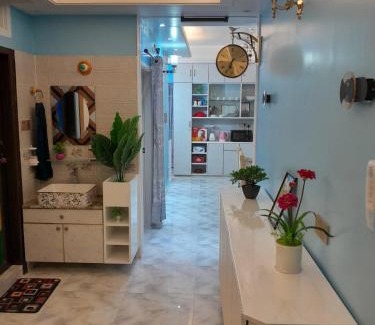 Dhaka Apartamento | Spacious 3BR Family Stay with AC