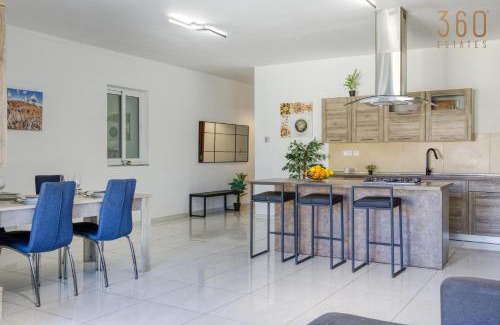 Zabbar Apartamento | Spacious 3BR home with Private Terrace & WIFI by 360 Estates