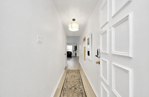 Barker Apartamento | Spacious 3BR Retreat Near Katy's Top Attractions