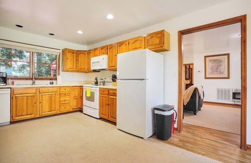 Locustville Casa | Bayside House with Sunset Water Views on Secluded Private Farm