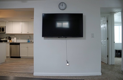 South Westminster Apartamento | Spacious 3BR With Full Kitchen Near Denver/Boulder