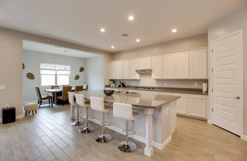 Tucson Casa | Spacious 4 Bdrm 3 Bath house in the quiet Saguaro Bloom community