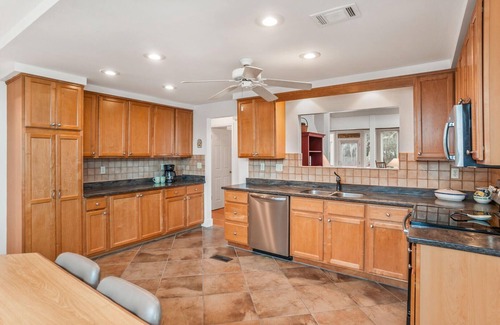 Saint Helena Island Casa | Spacious 4 Bed, 3 Bath Home in Prime Location w/ Breathtaking Marsh Views