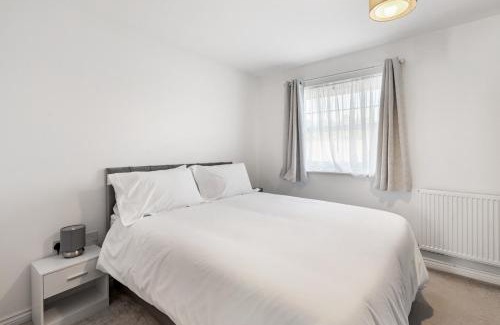 Manchester Casa | Spacious 4-Bed Home Near City Links