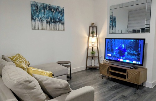 Colchester Apartamento | Spacious 4 Bed / Sleeps 8