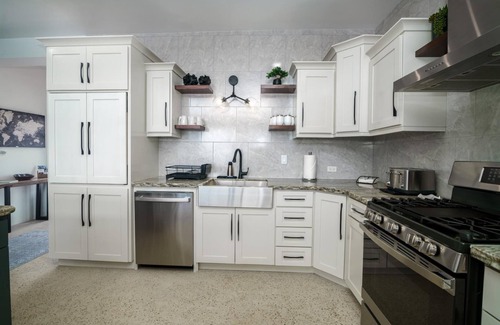 Placentia Villa | Spacious 4-Bed Villa in Placencia Village w/ Pool!