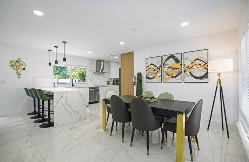 Imperial Point Casa | Spacious 4-bedroom house in lovely Fort Lauderdale with pool and near beach