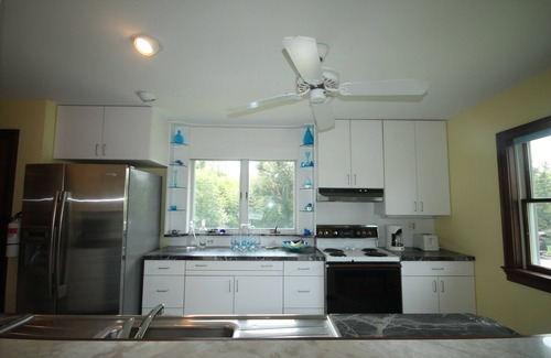 Cape May Point Casa | Spacious 4 bedroom 2 and 1/2 bath home located just a short walk to the Cape May Point Beaches