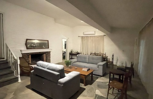 Punta del Este Casa | Spacious 4-bedroom house with WiFi, AC in amazing Punta del Este
