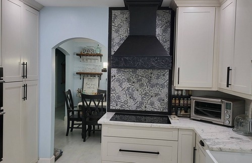 City Center Casa | Spacious 4-bedroom house in family friendly Coral Springs with all amenities.