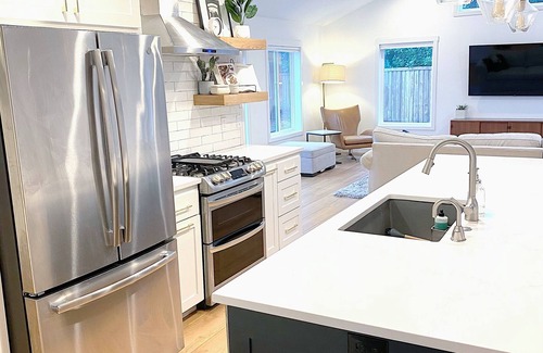 Central Oregon Casa | Spacious 4 bedroom 3bath House Near Campus. NCAA DISCOUNT