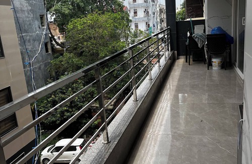South West Apartamento | Spacious 4-bedroom apartment in lovely Delhi