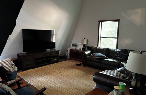 Park Hill Cabina | Spacious 4-Bedroom Cabin Near Lake Tenkiller – Sleeps 17