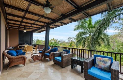 El Ocotal Casa | Spacious 4 Bedroom Condo Pool