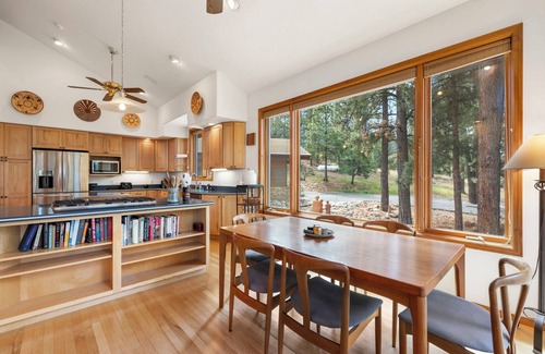 Durango Casa | Spacious 4 Bedroom · Epic Deck + Views