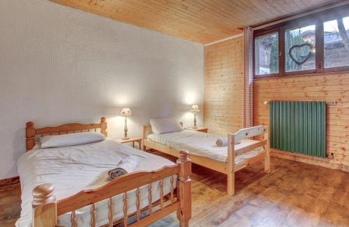 Essert-Romand Apartamento | Spacious 4 Bedroom Apartment in Essert Romand