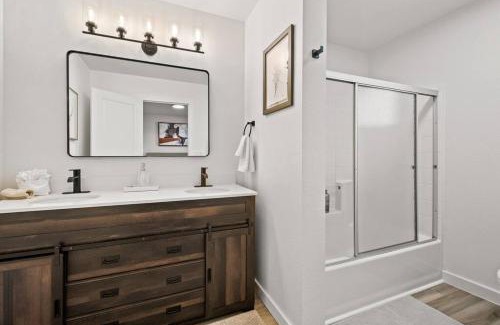 Sandpoint Casa | Spacious 4 Bedroom freshly updated Home