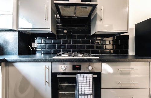 Portswood Casa | Spacious 4-Bedroom Home in Southampton – Perfect for Contractors or Families